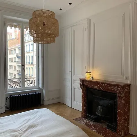 Apartment Ainay - Luxury - 2 Bedroom And 2 Bathroom